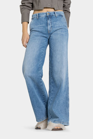 Calça jeans trocada