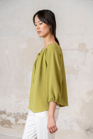 TOP GOMA ESCOTE VERDE
