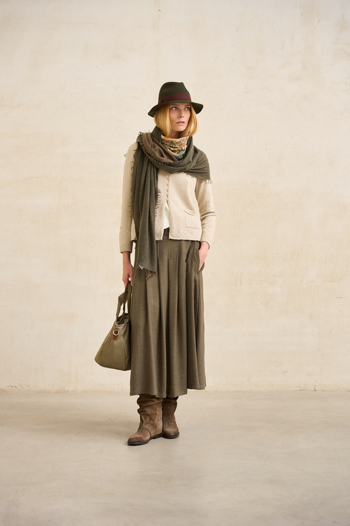 Imagen de la colección LOOK 87 - OI26 de Rivera