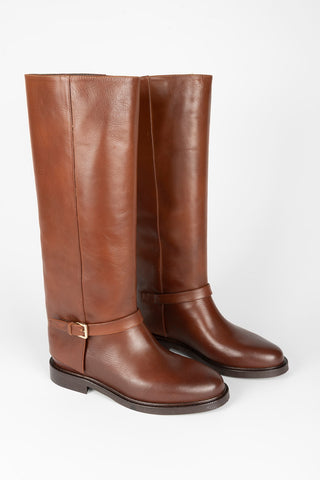 BOTAS MARRONES