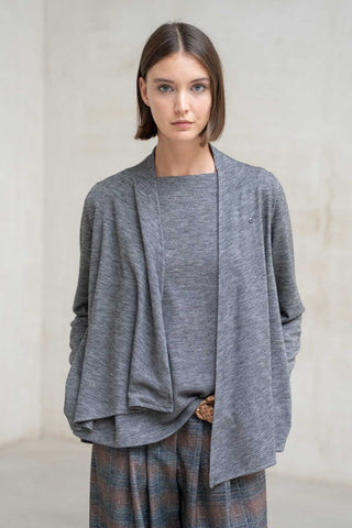 CHAQUETA PUNTO ASIMÉTRICO GRIS