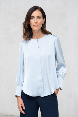 CAMISA FERMO CUELLO CAJA AZUL CLARO