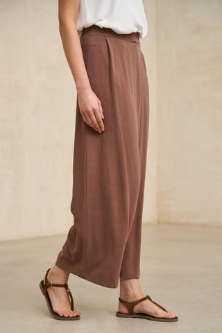 Calças terracota Narel