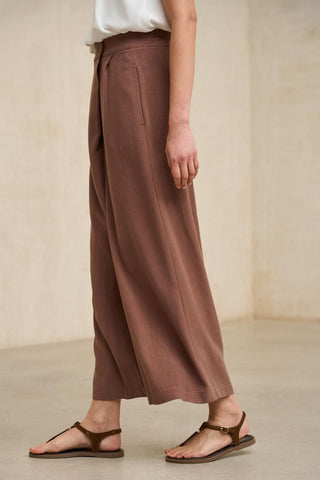 Calças terracota Narel