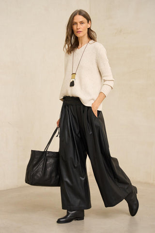 Pantalón Jauri negro piel vegana