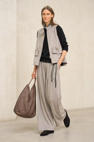 Nerela stone vest