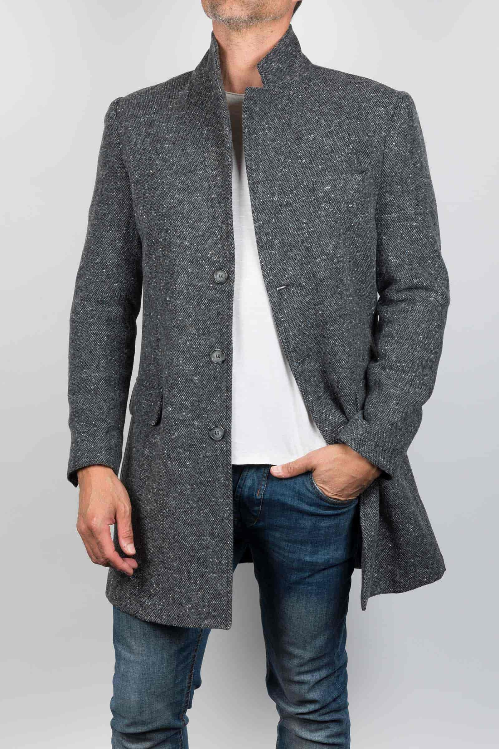 Moda para hombre. Tienda de ropa elegante Rivera