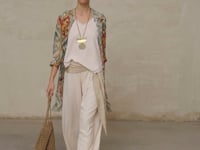 LOOK 116